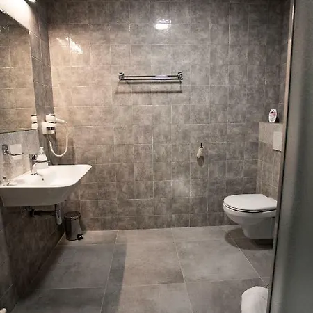 Gasthuis Polovnik 3*